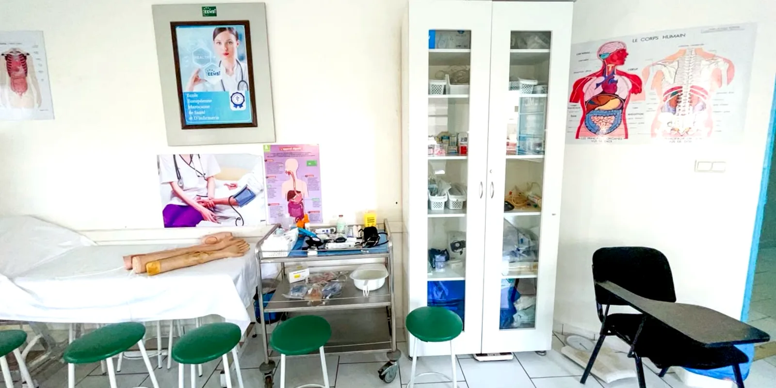 Matériel pédagogique et espace de soins à l’EEMSI